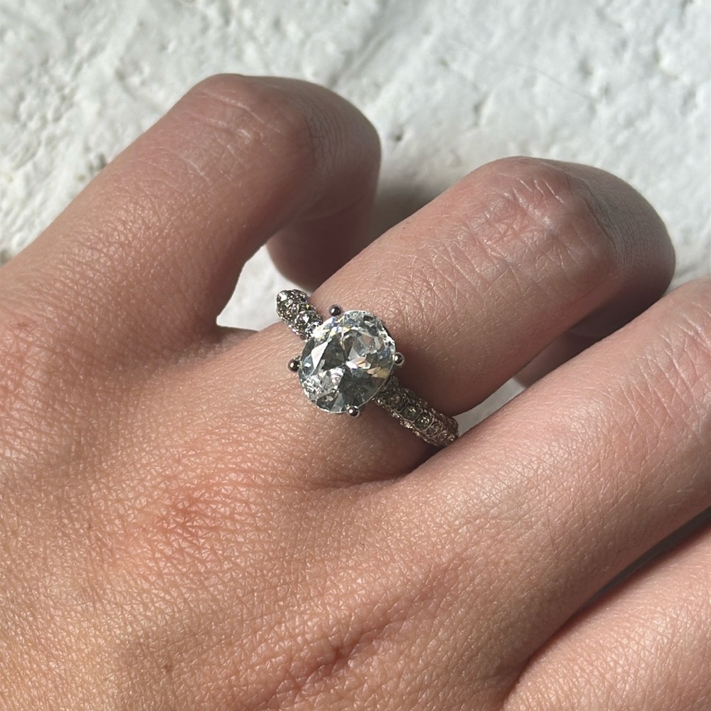 🍁5 for $10🍁 Oval Diamond Ring